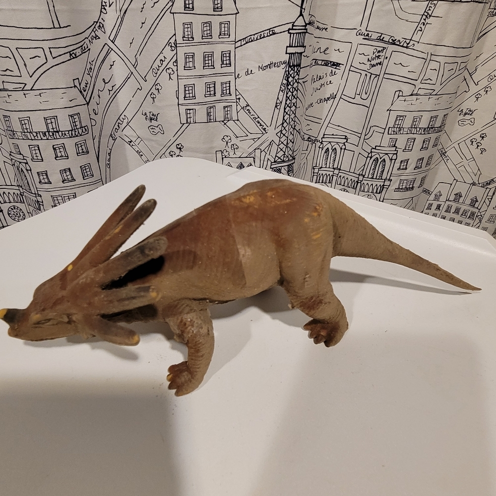 Vintage 1985 Imperial Styracosaurus Figure - Picture 2 of 5